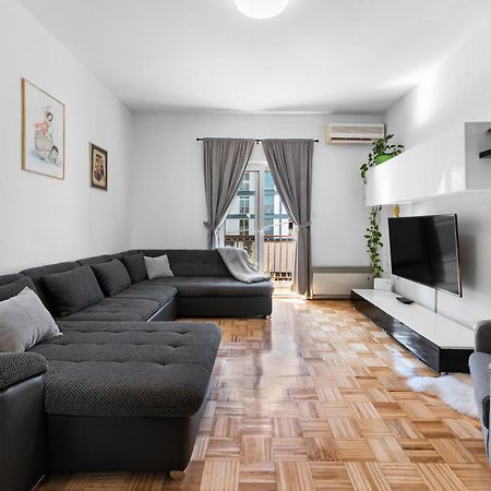 ביוגראד נה מורו Apartman Zara מראה חיצוני תמונה